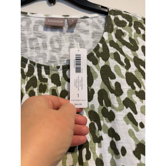 CHICO'S Stella Tee Summer Leopard Size 1 (M) Short Sleeve  Cotton Blend NEW - Picture 3 of 5